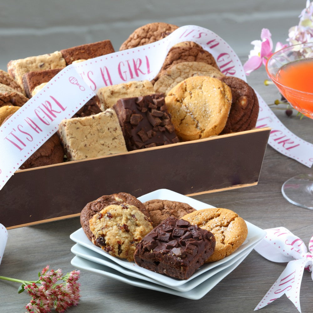 It's a Girl Bakery Basket