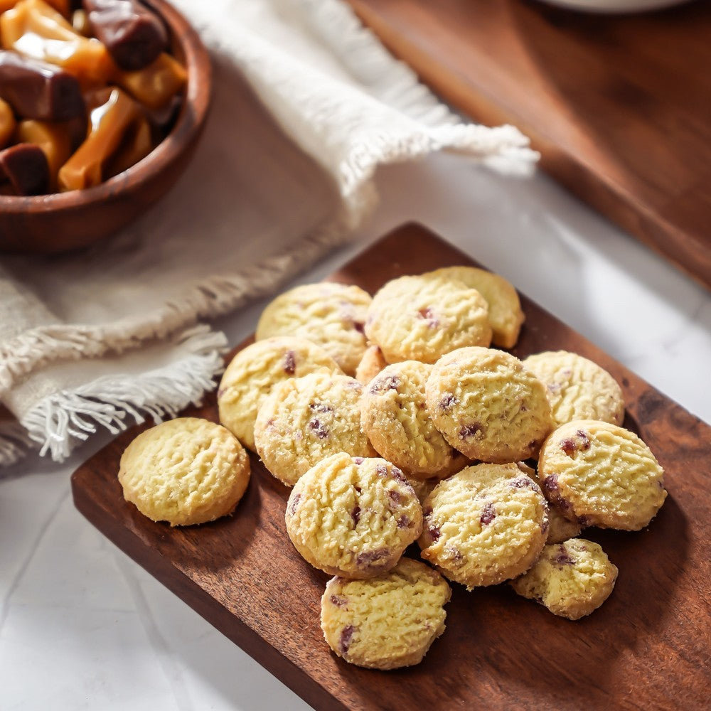 Holiday Cheers Gift Tower