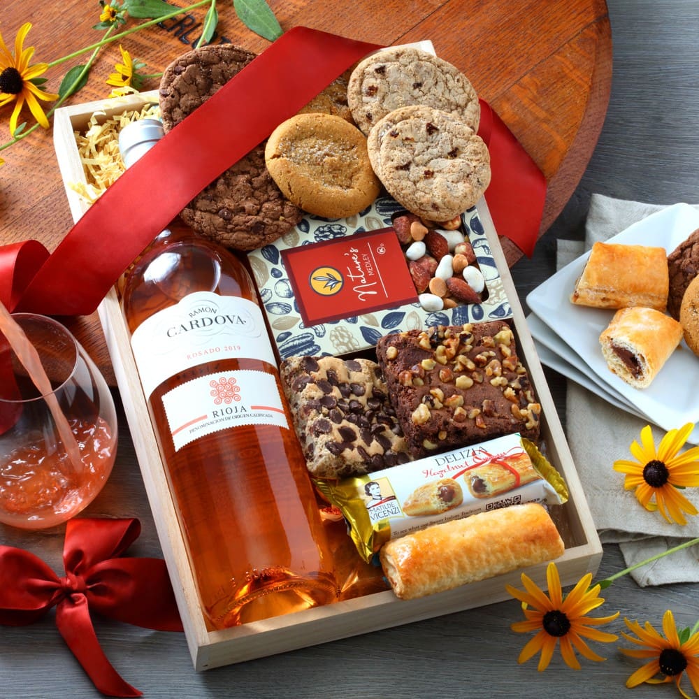 Rose Wine & Snacks Gift Tray